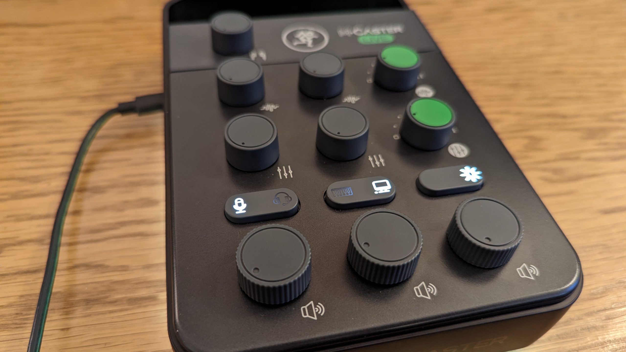 Mackie M-Caster Live Review: A Decent Tool For On-the-Go Live Mixing