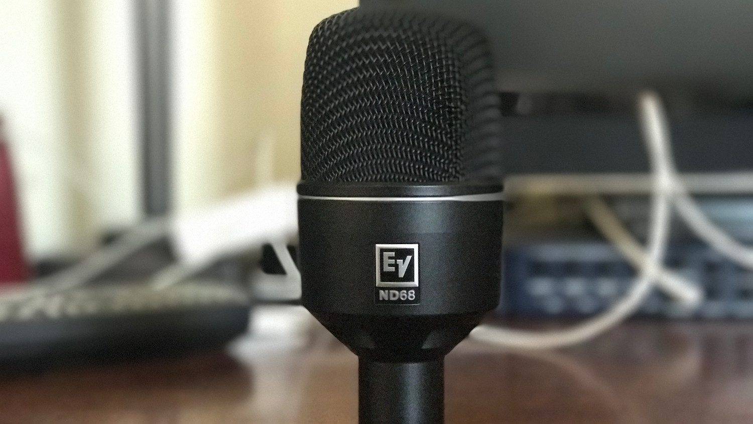 Electro-Voice ND68 dynamic microphone review