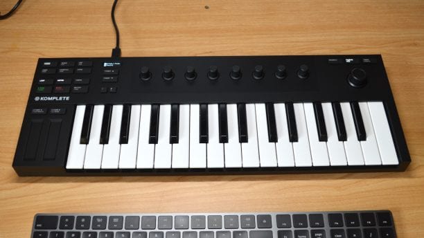 native instruments komplete kontrol m32 review native instruments komplete kontrol m32 review