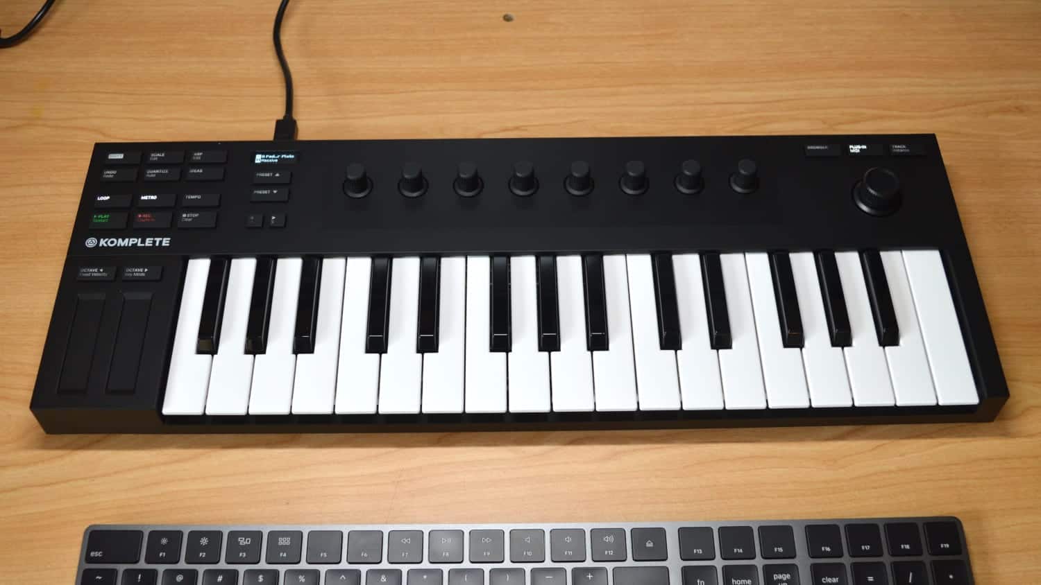 native instruments keyboard m32