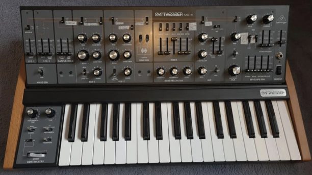 Behringer MS-5