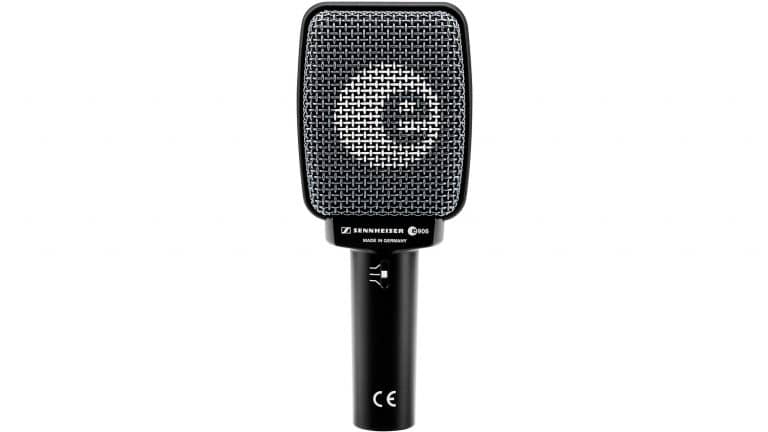 sennheiser e906 front shot with Sennheiser logo on grille face