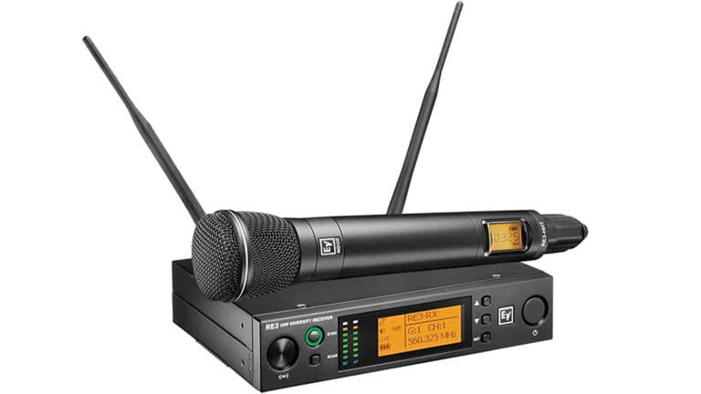 Electro-Voice RE3-ND96 angled product shot with microphone and receiver unit in black