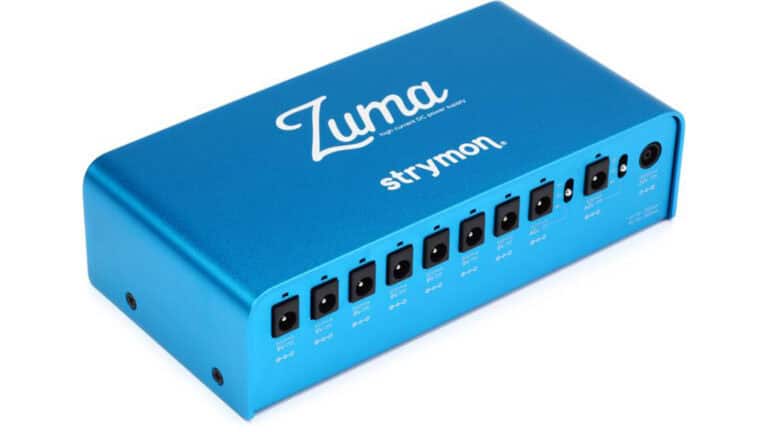 Strymon Zuma pedalboard power supply in blue with white text on the top and outputs on the front