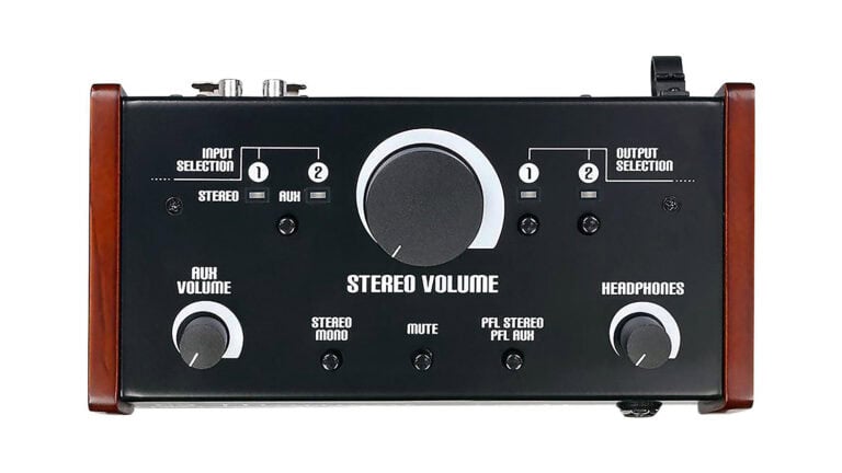 Palmer Audio Monicon L Passive Monitor Controller with gain, input, and output controls