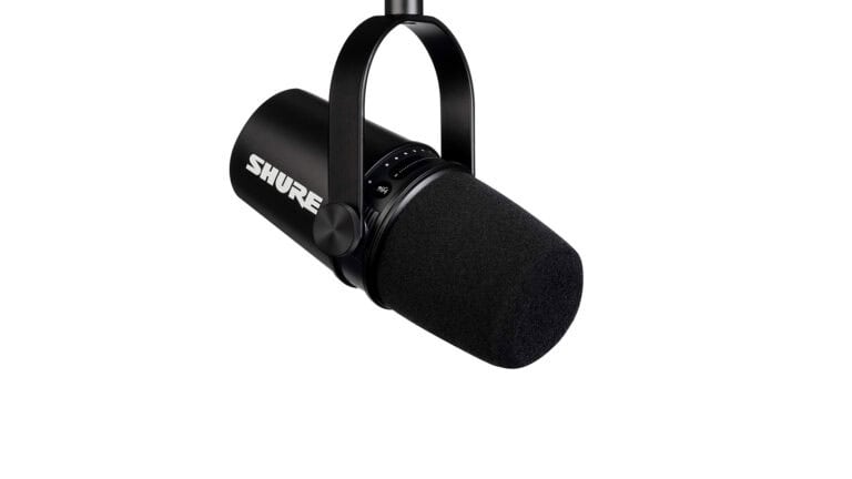 Shure MV7 XLR/USB microphone for streaming in black