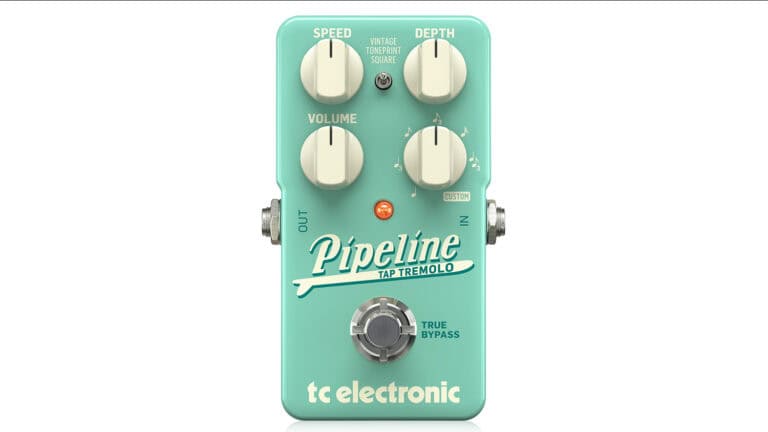 TC Electronic Pipeline Tap Tremolo top shot with green enclosure and white control knobs