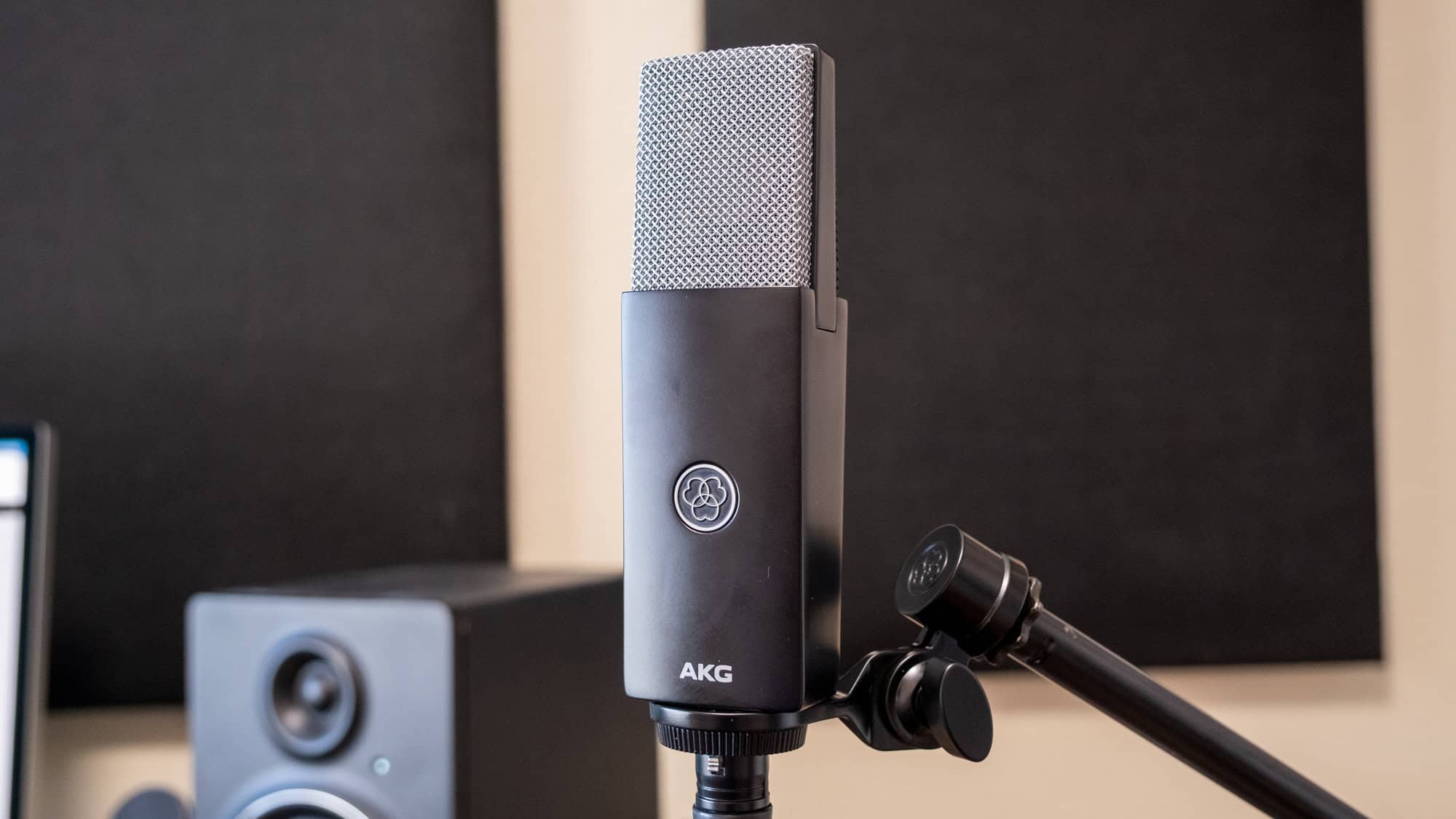 AKG C104 microphone